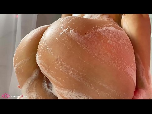 ❤️ Bruneta masturbuje kundu vibrátorem až k intenzivnímu orgasmu ve sprše ️ Super sex u cs.tube-sexer.ru
