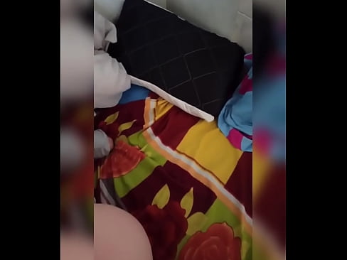 ❤️ Moje spolubydlící zůstává doma sama, protože její manžel jede na dovolenou a já využívám příležitosti, abych ji ošukal a naplnil jí prdelku mlékem. ️ Super sex u cs.tube-sexer.ru